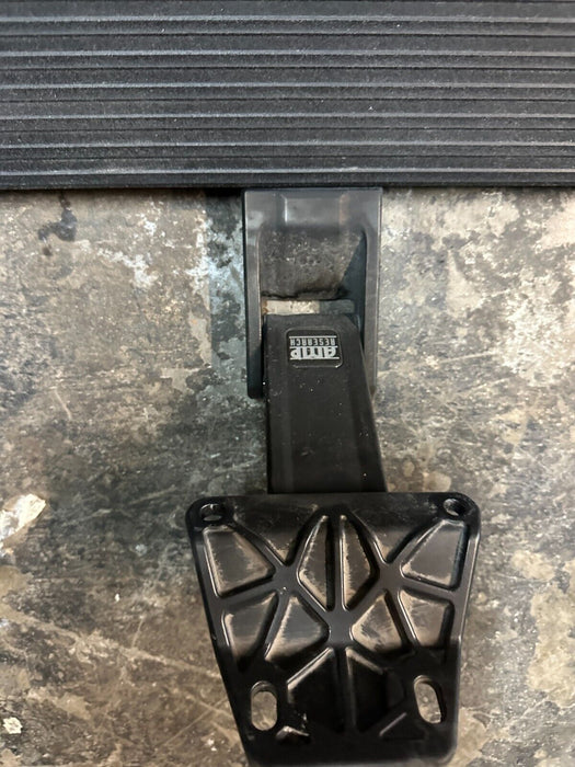 2017-2021 AMP RESEARCH RIGHT LEFT POWER RUNNING BOARD PAIR