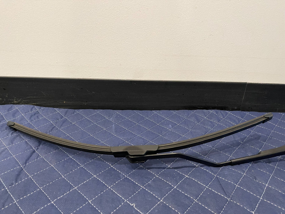 2022 RAM 1500 TRX FRONT LEFT & RIGHT WINDSHIELD WIPER PAIR OEM