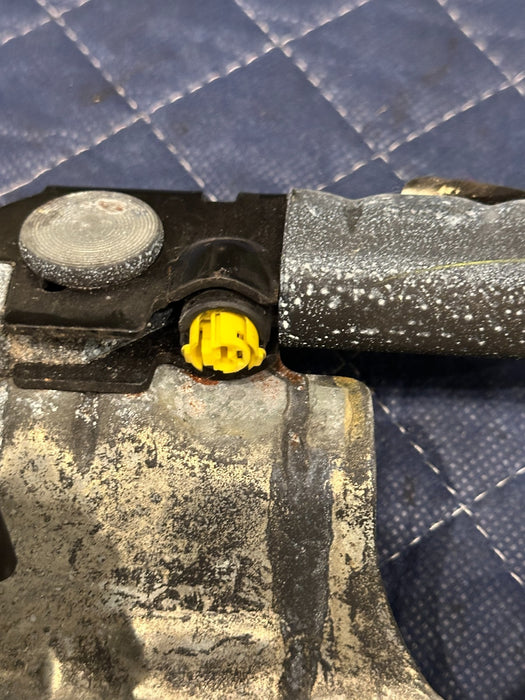 2017-2019 FORD F250 F350 F450 XLT FRONT LEFT DRIVER SEAT BELT SEATBELT OEM ~WEAR