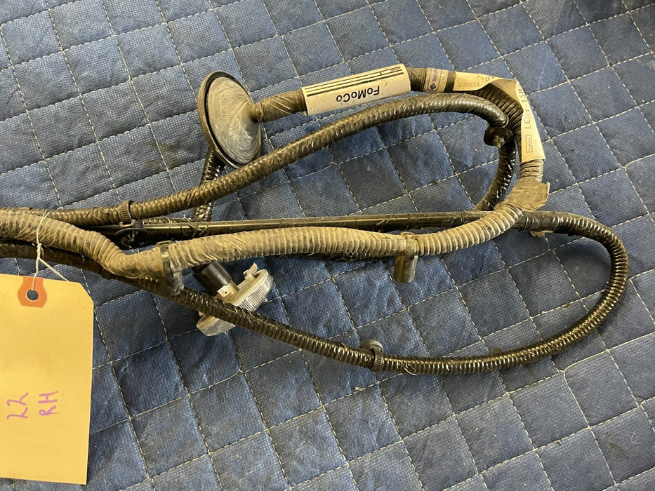 2022 FORD F450 SD DUALLY BED PASSENGER RIGHT FENDER FLARE HARNESS OEM