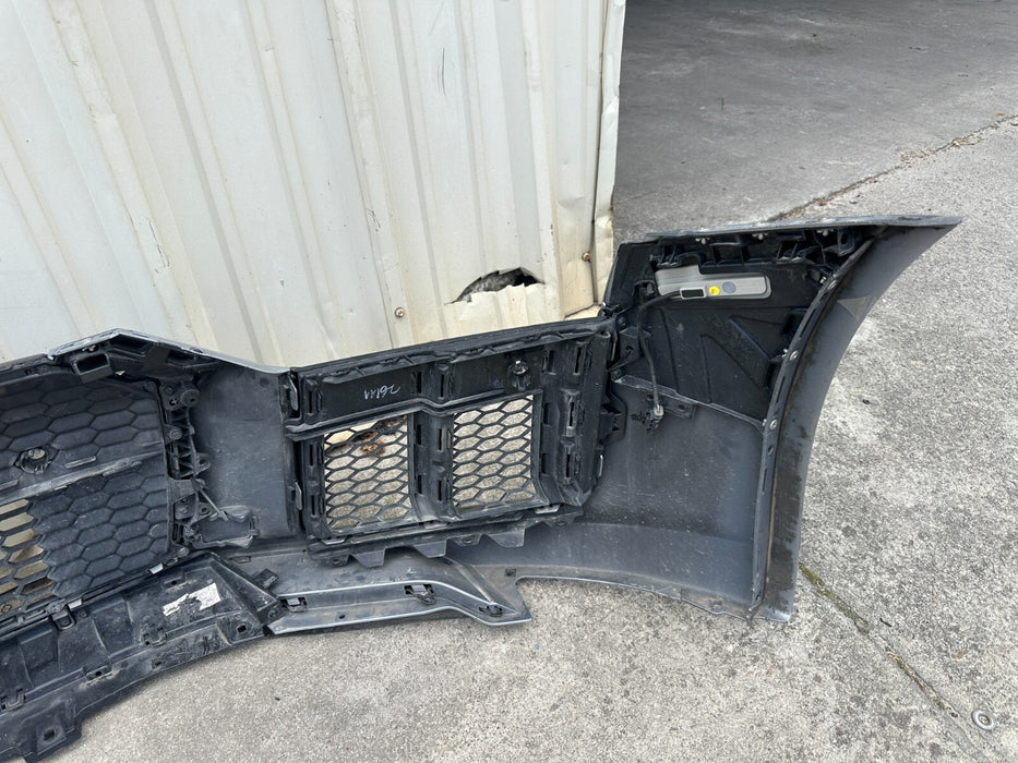 2017 2018 AUDI R8 FRONT BUMPER COVER ASSEMBLY W/ GRILLES OEM SILVER