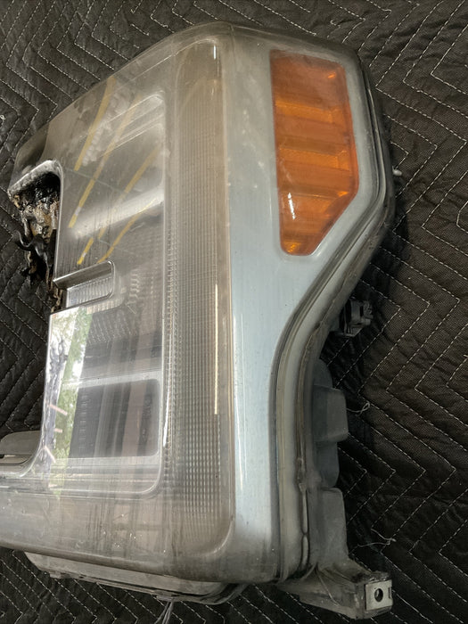 2017 2018 FORD F250 F350 F450 HEADLIGHT LEFT DRIVER SIDE OEM~BURNED DAMAGE~
