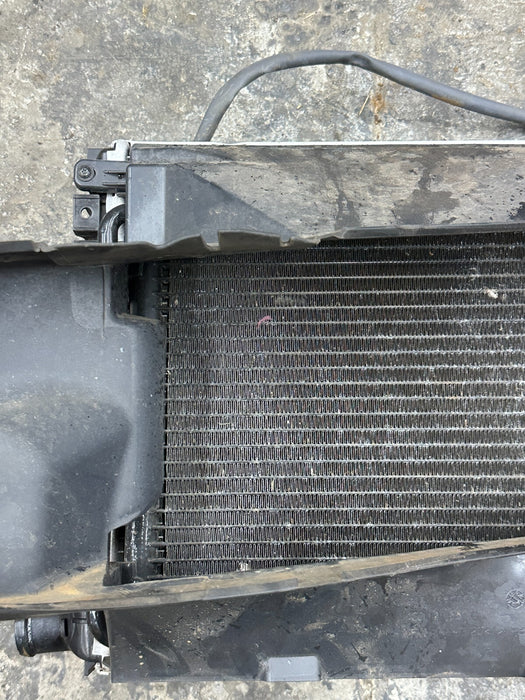 2014 AUDI R8 FRONT DRIVER LEFT RADIATOR 420 121 252 420121252 ASSEMBLY