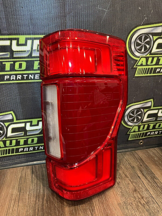 2020 2021 2022 FORD F250 F350 F450 LED TAIL LIGHT PAIR LEFT RIGHT W/ BLIND SPOT