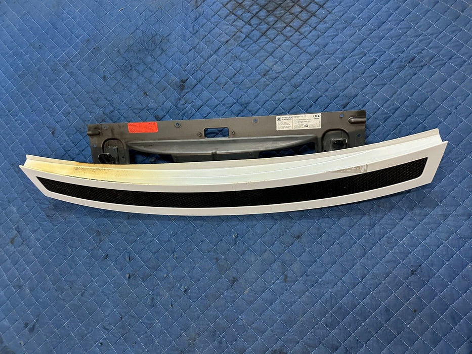 2008-2015 AUDI R8 V10 COUPE REAR SPOILER WING ASSEMBLY WHITE ~MINOR COSMETIC~