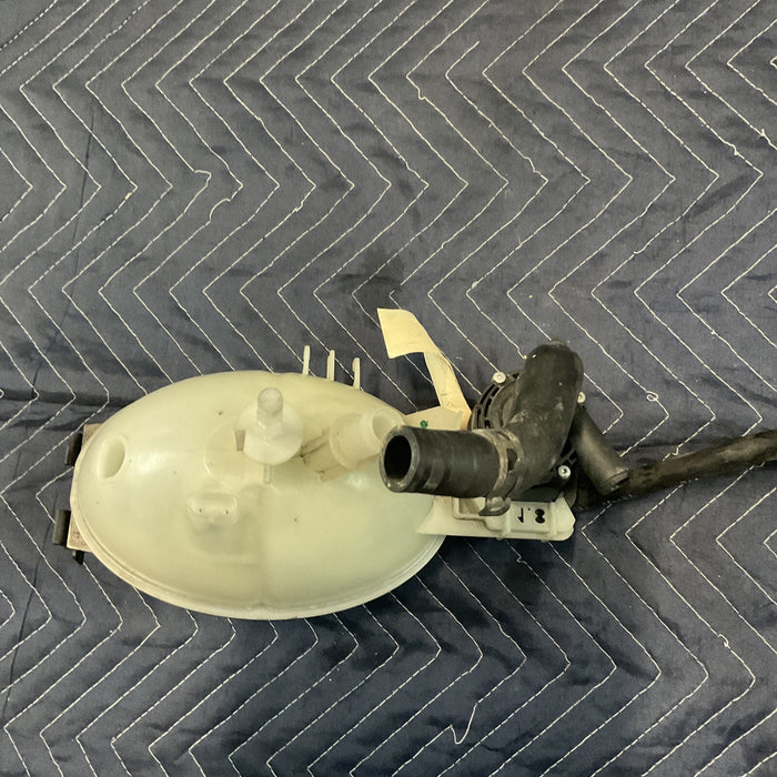 2013 MERCEDES C300 COOLANT RESERVOIR EXPANSION ASSEMBLY OEM