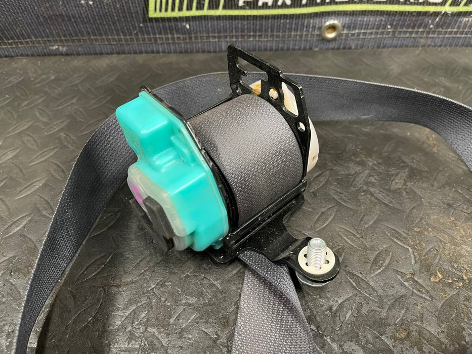 2016 SUBARU WRX STI REAR MIDDLE SEAT BELT RETRACTOR OEM