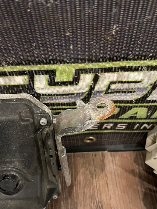 2014 TOYOTA PRUIS V ECU BCM ENGINE CONTOL UNIT/ BODY CONTROL MODULE & 3 KEYS OEM