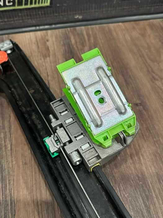 2021 AUDI R8 LEFT WINDOW REGULATOR ASSEMBLY OEM 4S8 837 461 B