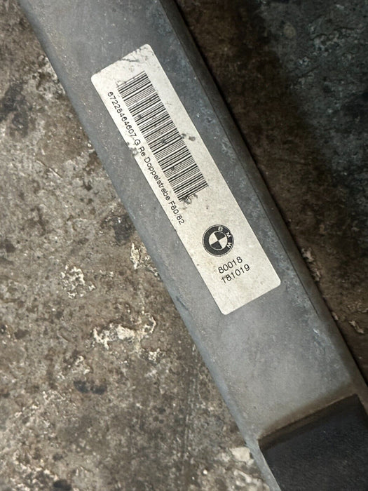 2020 BMW M4 REAR RIGHT SUSPENSION BRACKET OEM 67228464607