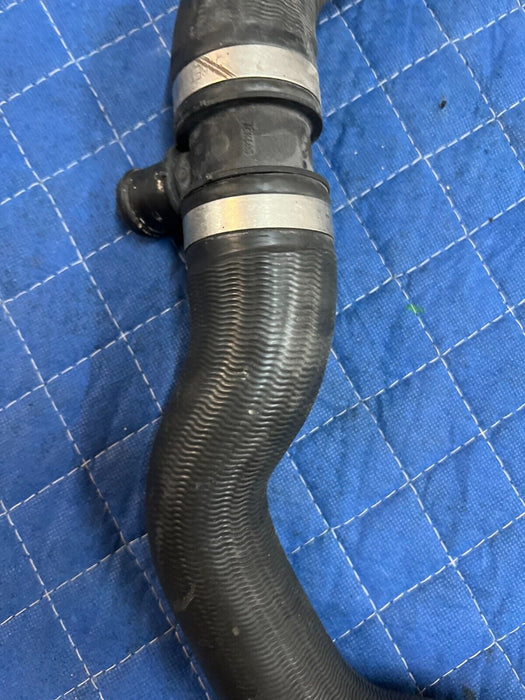 2015 MERCEDES C63S AMG ENGINE RADIATOR COOLANT HOSE 2055018982 205 501 89 82