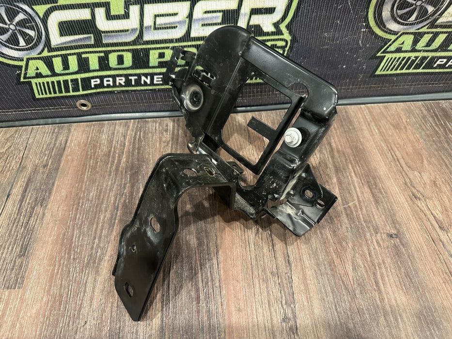 2020-2022 FORD F350 F450 REINFORCEMENT BRACKET OEM HC3B 16K196