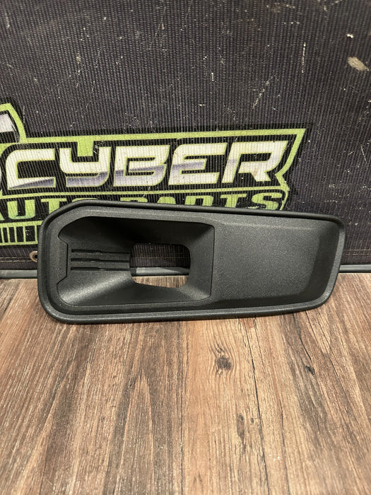 2023-2025 FORD F250 F350 FORD FRONT BUMPER LEFT FOG LIGHT BEZEL TRIM OEM