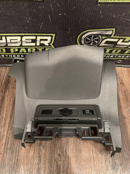 2014 TOYOTA PRIUS V CENTER DASH USB/12V OUTLET PANEL TRIM OEM 55434-47040