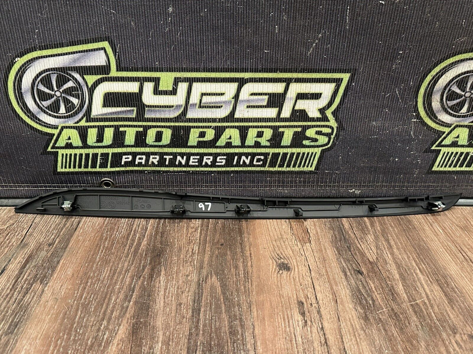 2020 BMW M4 F82 CENTER CONSOLE TRIM MOLDING OEM 105040831