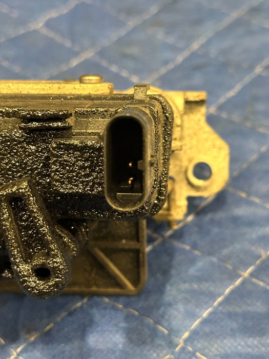 2021 RAM 2500 LARAMIE TAILGATE RIGHT LOCK LATCH ACTUATOR OEM *MINOR HEAT DAMAGE*