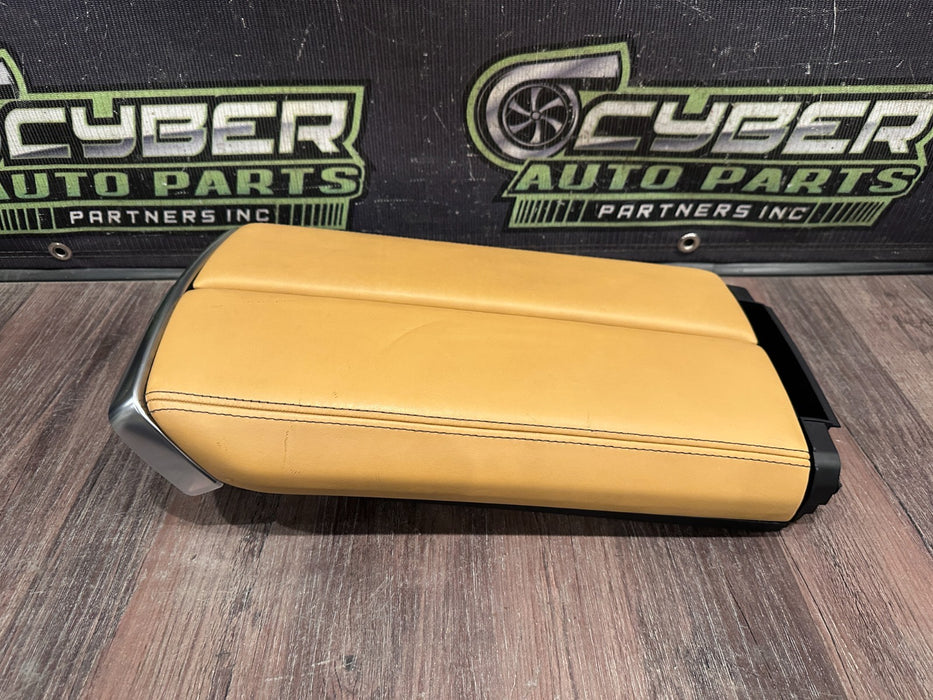 2020 BMW M8 COMP F93 SAKHIR ORANGE CENTER CONSOLE STORAGE ARMREST OEM *READ/FLAW