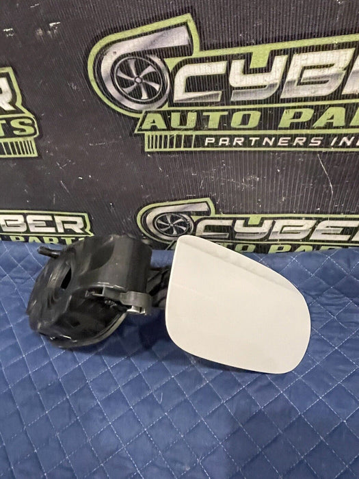 2015-2021 MERCEDES C63 AMG WHITE FUEL DOOR LID 205-757-01-06 205-630-45-04