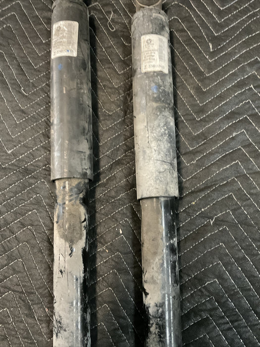 2018 DODGE RAM 3500 LARAMIE 4X4 6.7L REAR STRUT PAIR OEM 62K MILES 05168905AB