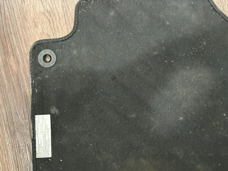 2012-2014 AUDI R8 V10 FLOOR MAT FOOT REST SET 423863691D 423 863 391 D OEM
