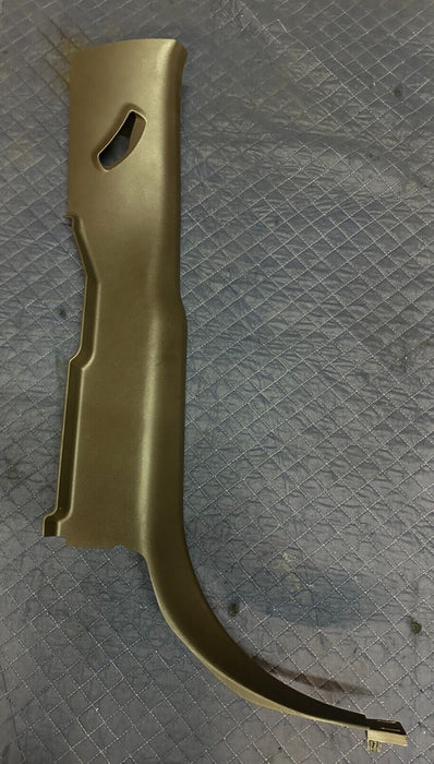 2017-2019 FORD F250 F350 LIMITED DRIVER LEFT C PILLAR TRIM OEM