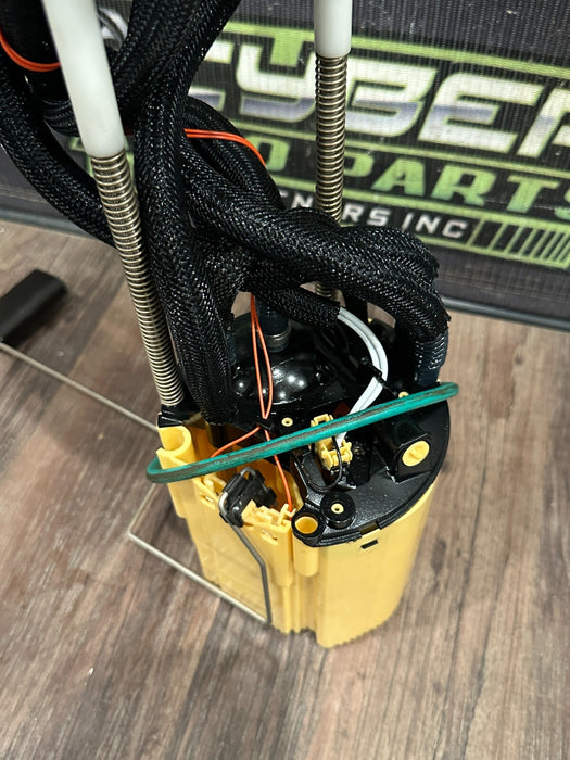 2023-2024 FORD F350 SUPERDUTY 6.7L DIESEL FUEL PUMP OEM