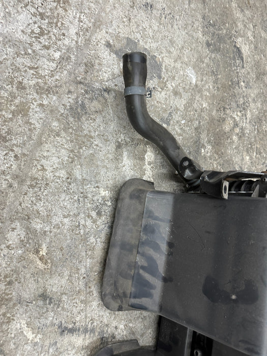 2014 AUDI R8 FRONT CENTER RADIATOR 420 121 254 B 420121254B