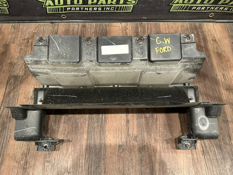 2023-2025 FORD F250 F350 FORD FRONT AIR DEFLECTOR OEM LC3B-17B968-A