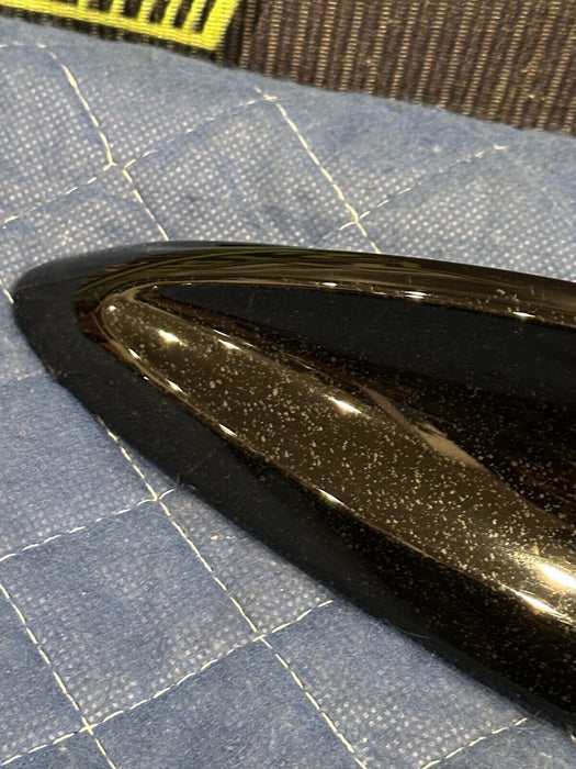 2015-2020 BMW M4 F82 F30 ROOF SHARK FIN ANTENNA COVER BLACK 9240968