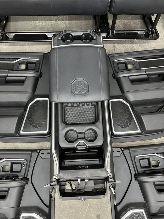 2021 RAM 2500 LARAMIE MEGA CAB INTERIOR FRONT REAT SEATS CENTER CONSOLE PANELS