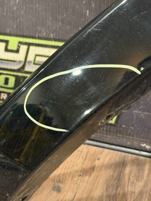 2022 DODGE RAM 2500 FRONT RIGHT FENDER FLARE MOLDING OEM *WEAR 5-8*
