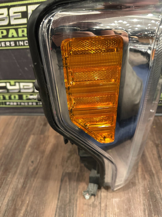 2017 2019 FORD F250 F350 F450 RIGHT PASSENGER HEADLIGHT T LED OEM W/ MODULE
