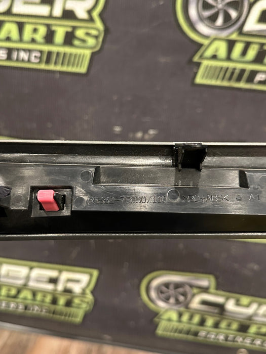 2014 LEXUS CT200H DASHBOARD DRIVER LEFT AIR VENT TRIM OEM *MINOR SCUFFS* (READ)