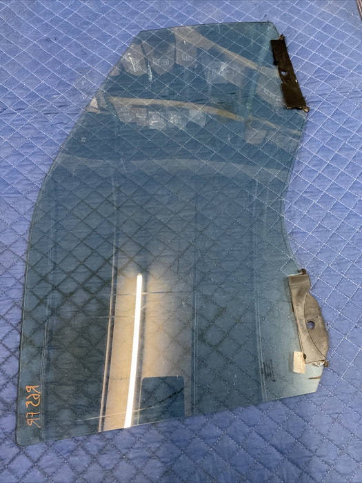 2017-2019 FORD F250 FRONT PASSENGER RIGHT DOOR WINDOW GLASS OEM