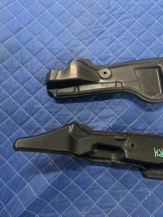 2014 Toyota Prius V Front Right Left Fender Side Protector Pair OEM 53827-47040