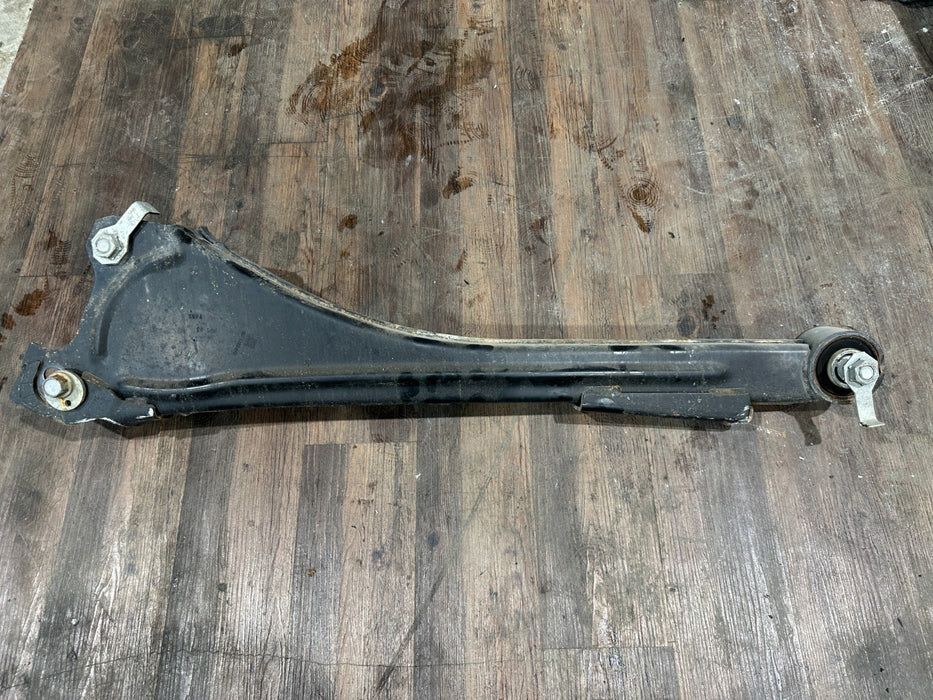 2024 DODGE RAM 3500 LARAMIE PASSENGER RIGHT CONTROL ARM RADIUS ARM OEM