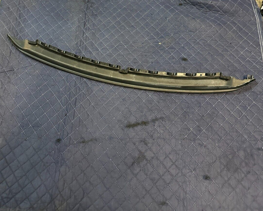 2020 BMW M4 F82 REAR WINDOW LOWER TRIM OEM 7276919