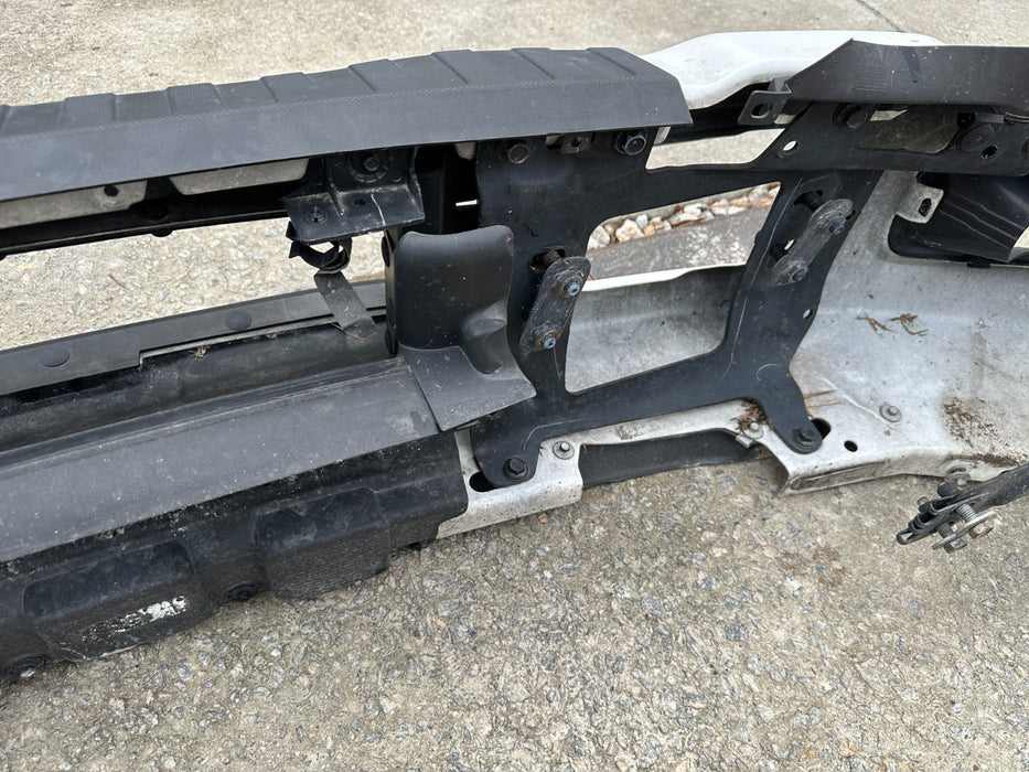 2023-2024 FORD F250 FRONT BUMPER STAR WHITE (AZ) OEM *SEE PICS 3-13/READ DESC*