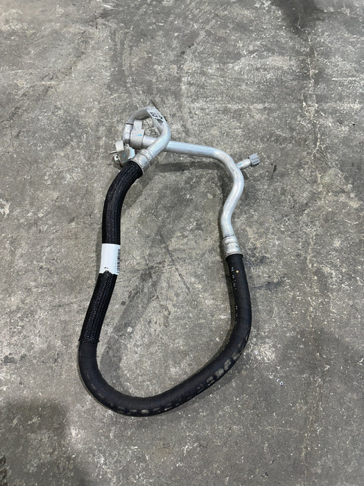 2024 BMW M3 M4 G80 G82 AC A/C HOSE TUBE LINE OEM 8088922