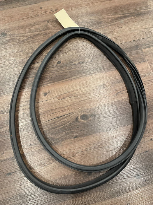 2017 INFINITI Q50 RED SPORT FRONT DRIVER LEFT DOOR WEATHERSTRIP SEAL OEM