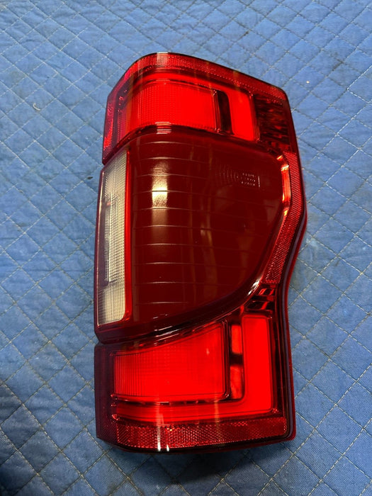 2020 2021 2022 FORD F250 F350 F450 PASSENGER RIGHT LED BLISS TAILLIGHT OEM