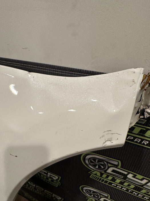 2023 2024 FORD F250 F350 FRONT RIGHT FENDER OEM STAR WHITE (AZ) *DAMAGE*
