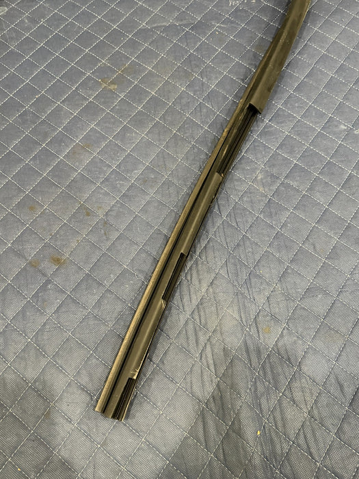 2019 FORD F150 3.5L RAPTOR FRONT RIGHT DOOR WEATHERSTRIP OEM FL34-1521596