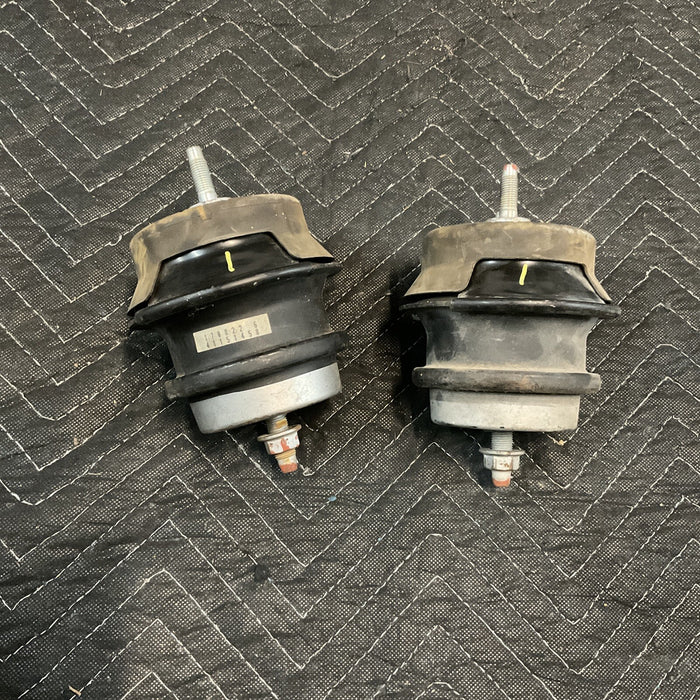 2010 NISSAN 370Z ENGINE MOTOR MOUNT PAIR LEFT RIGHT OEM 79K 2009-2020