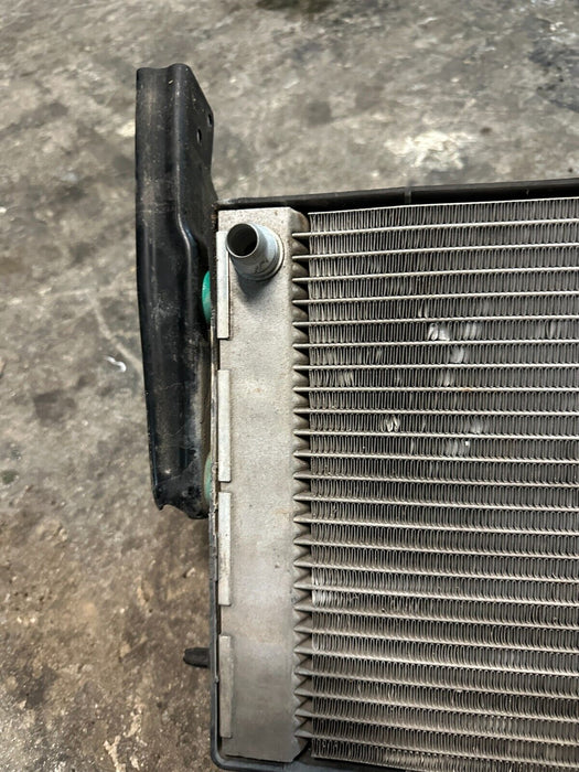 2020 BMW M4 F82 OEM PASSENGER RIGHT AUXILIARY RADIATOR INTER COOLER ASSEMBLY