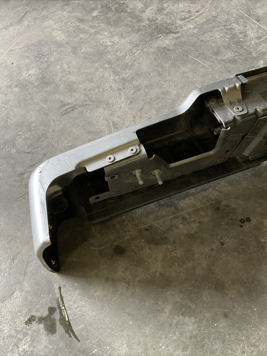 2017-2019 FORD F250 F350 F450 REAR BUMPER W/O SENSOR OEM *SCRATCHES*