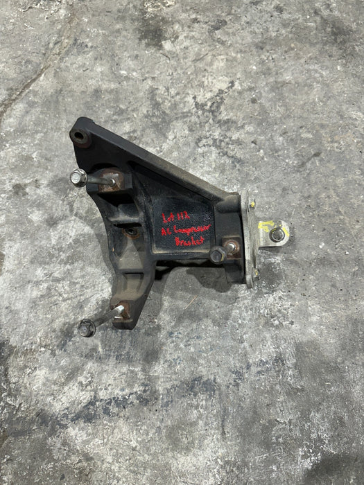 2017 NISSAN TITAN XD CUMMINS 5.0 AC A/C COMPRESSOR MOUNTING BRACKET OEM