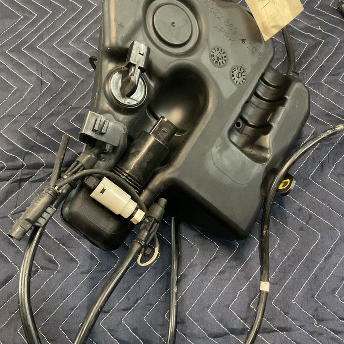 2014 MERCEDES S550 WINDSHIELD WASHER TANK ASSEMBLY  OEM
