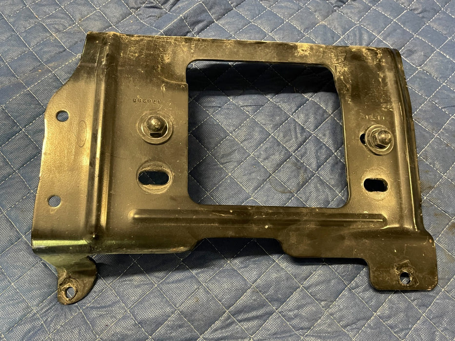 2020 FORD F250 F350 RIGHT SIDE INNER BUMPER BRACKET W HARDWARE OEM