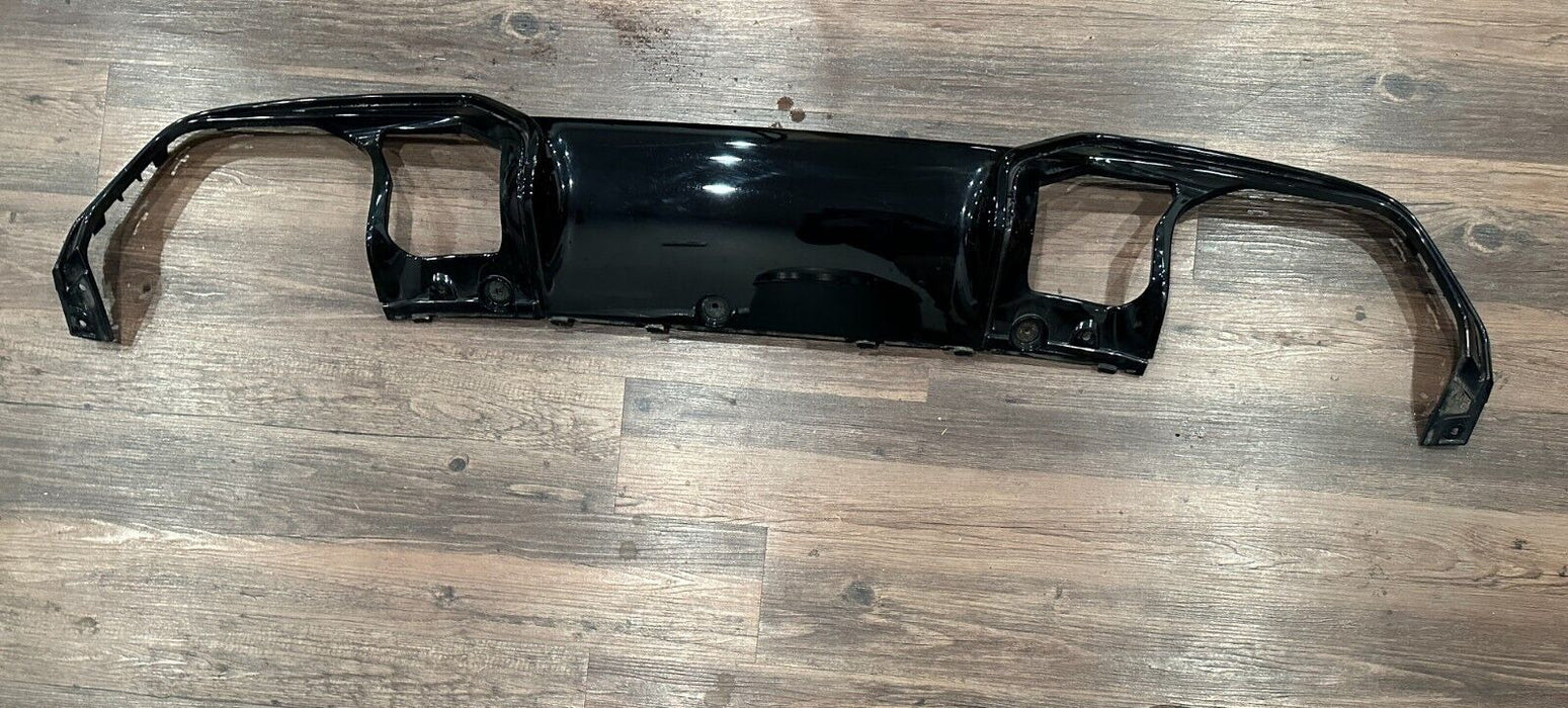 2020 BMW M8 COMPETITION F91 F92 F93 OEM REAR BUMPER DIFFUSER 5112 8074869